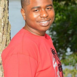 Meet your Posher, Antonitte